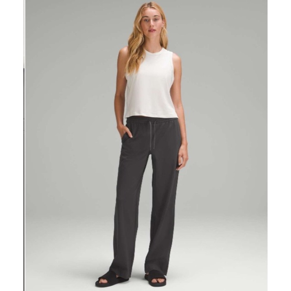 Lululemon Luxtreme Straight Leg Mid Rise Pants Womens Black Large LW5FWWS